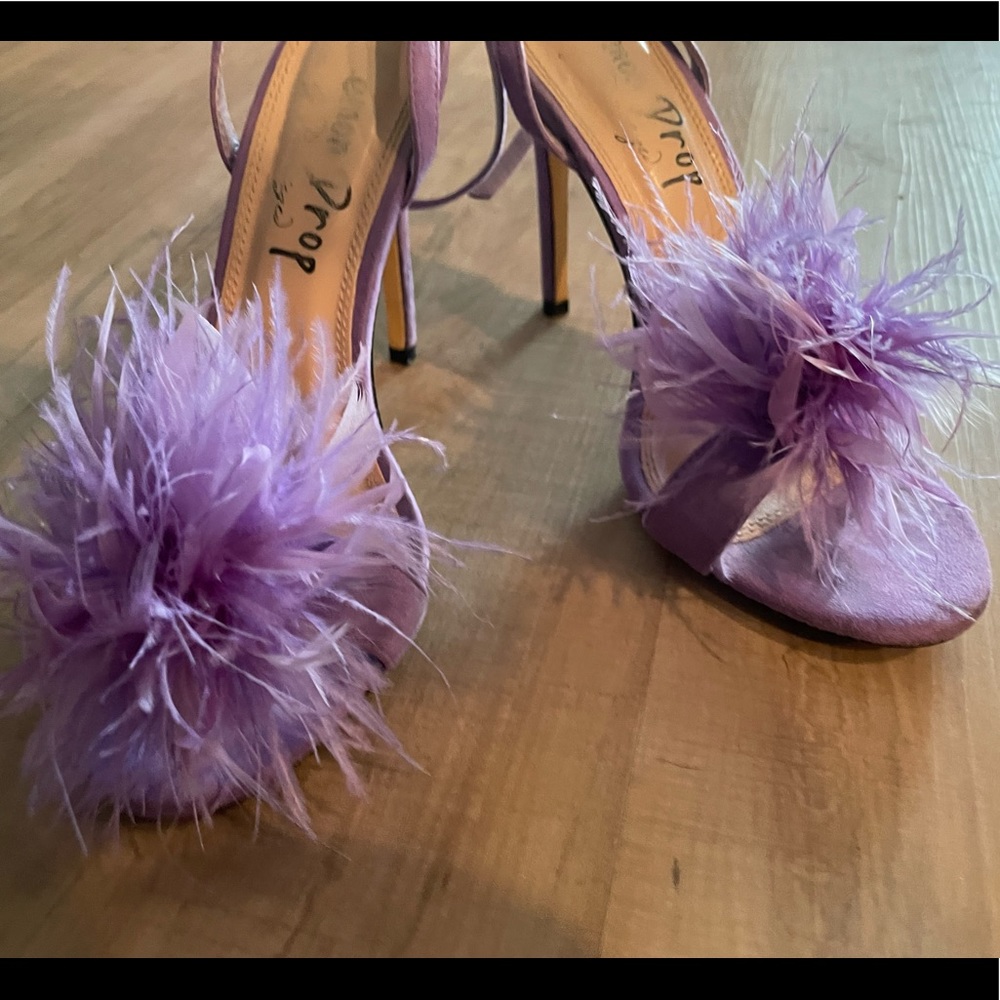 Lemon drop lavender Pom Pom heels